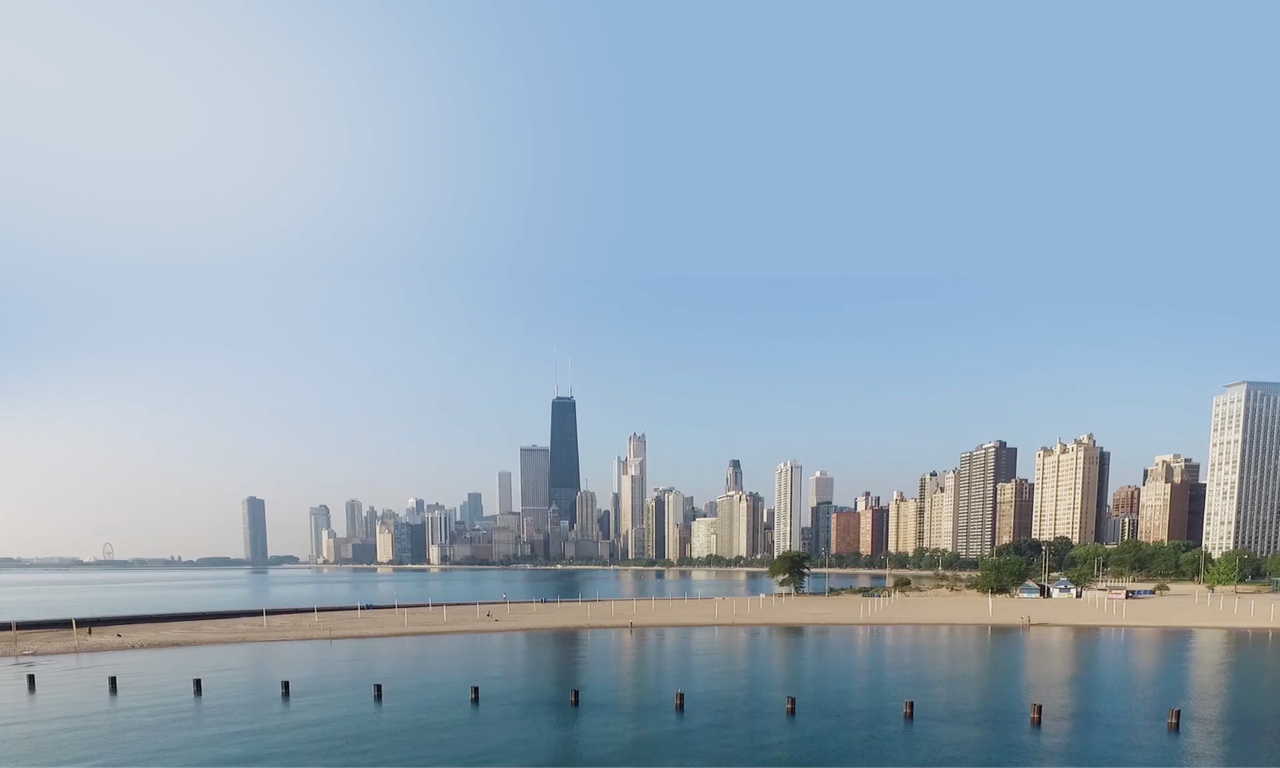 Инвеститорите и собствениците на имоти в Чикаго се страхуват от ново увеличение на данъчните ставки