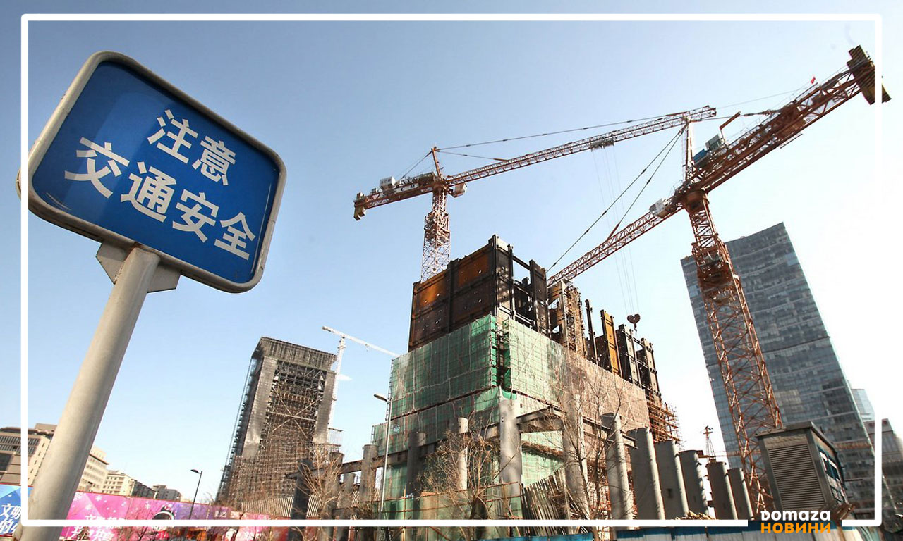 Китай има огромни необитаеми „градове-призраци“ заради огромни дългове на строителните предприемачи, в следствие на което разрушаването се е увеличило.